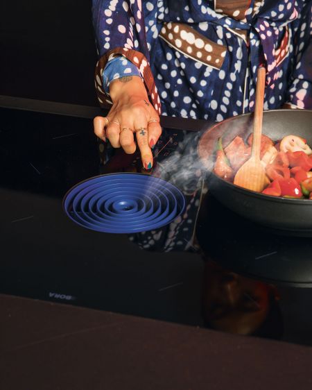 Close-up BORA Pure blue