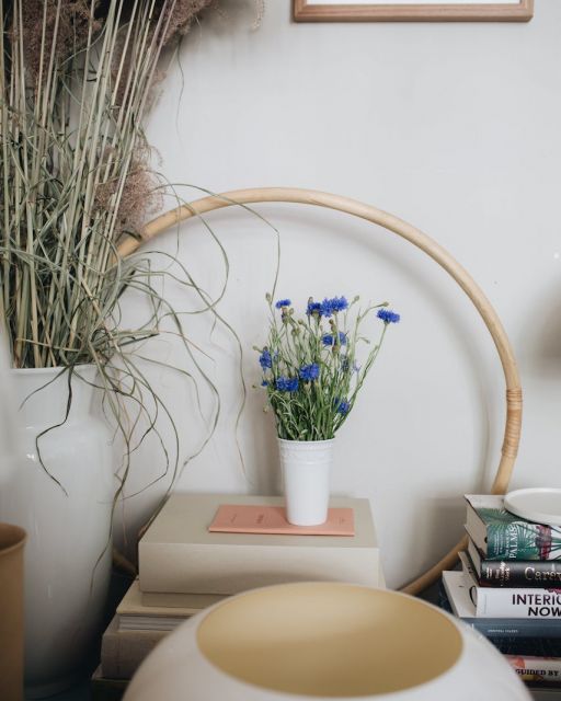 Willkommen in der Wunderkammer Becher als Vase